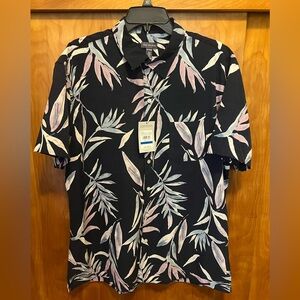 Van Huesen tropical button down shirt Size: XL new w/ tags